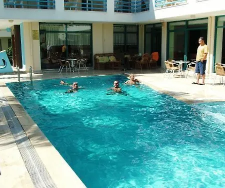 Otel Theluna