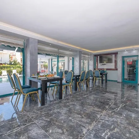 Theluna Hotell