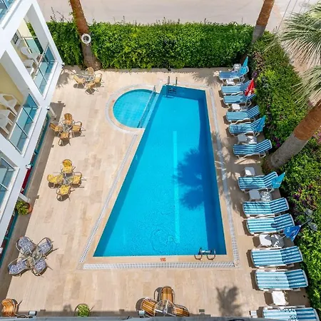 Theluna Otel Antalya