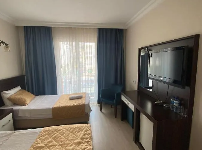 Theluna 3* Antalya