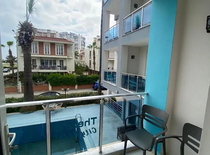 Theluna Hotel 3*